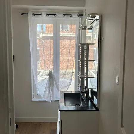 Appartement En Duplex, 1E Etage, Proche Commodites Armentieres Exterior photo